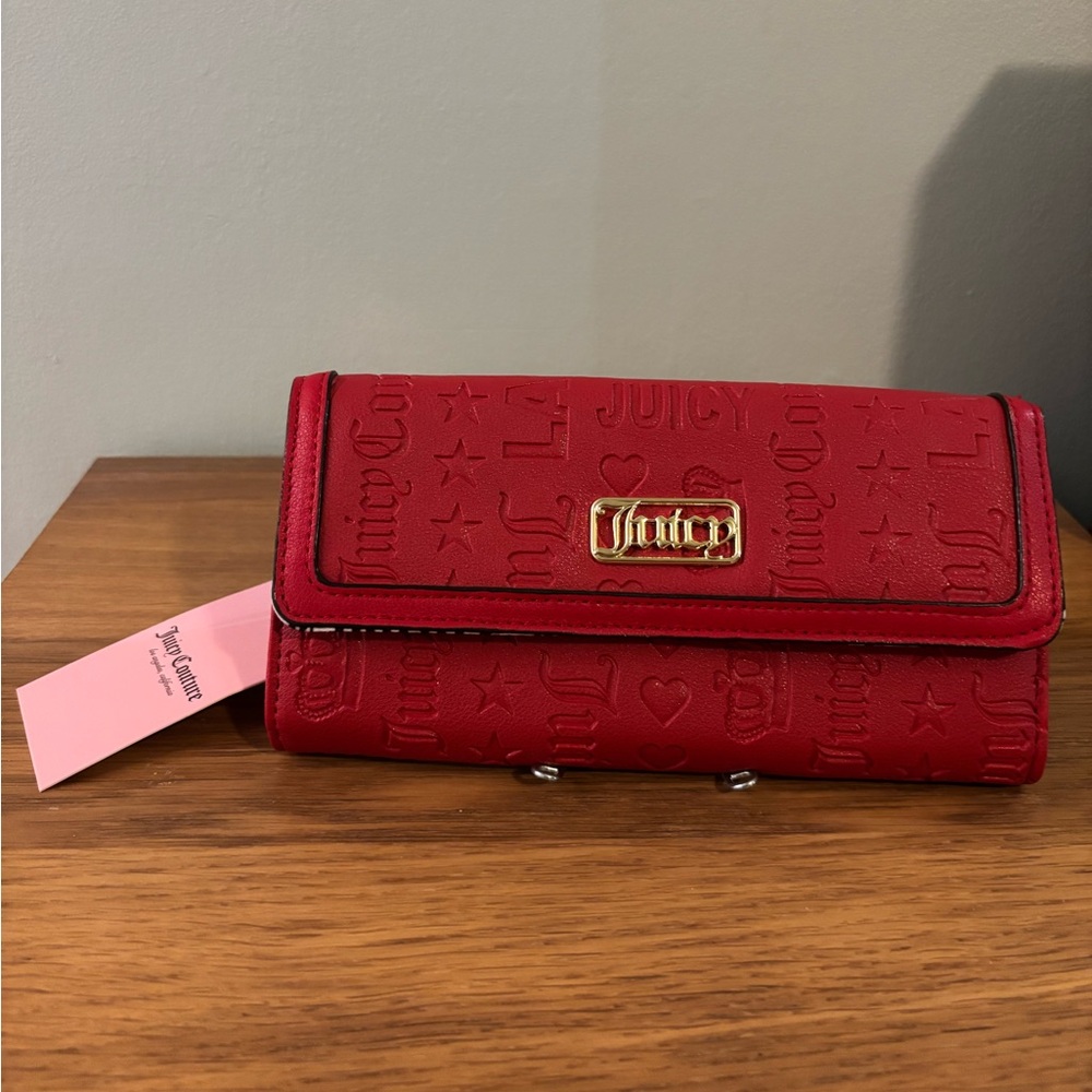 Juicy Couture Deboss Red Faux Leather Embossed Logo Flap Clutch Wallet NWT - Picture 3 of 13
